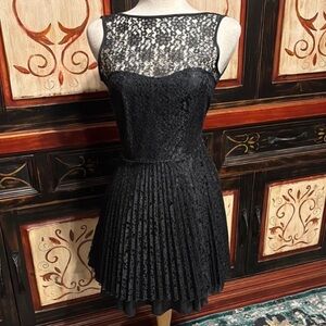 Lace Black Dress Vintage Pleated Mini Skirt Sexy Low Back New With Tag Small